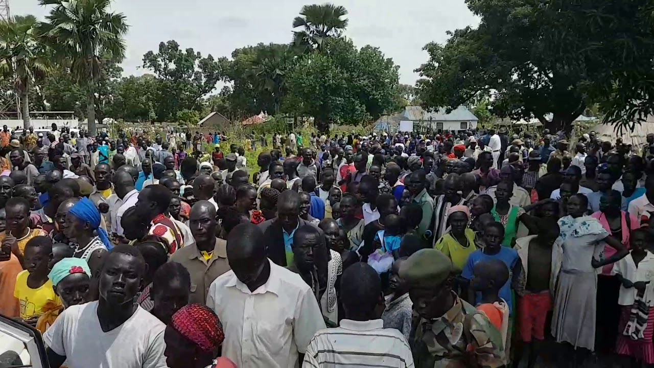 Burial of Late Paramount Chief Majak Malok Akot(2)