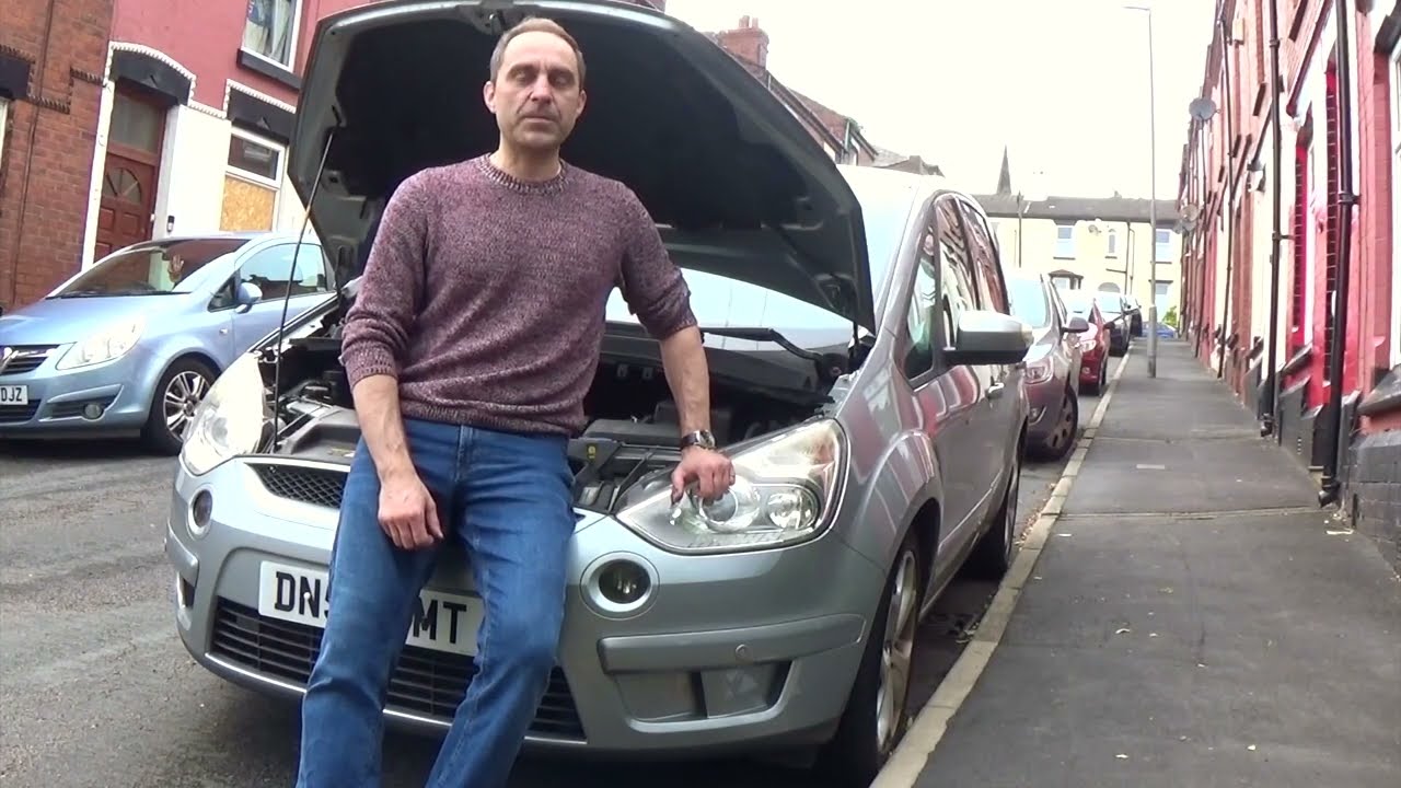 Как заменить аккумулятор на Ford S Max 2007 года #SashaHandMade