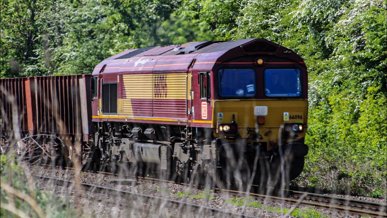 Trains & Mega Tones at Knabbs Bridge (11/05/25)
