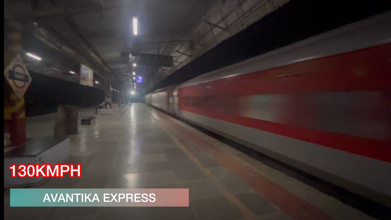 WHINING WAP7 !! Avantika Express Crushing 130Kmph !!