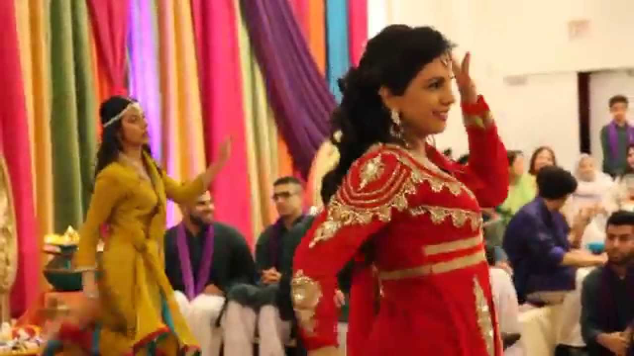 Saad and Anum - Best Mehndi Dance 2015