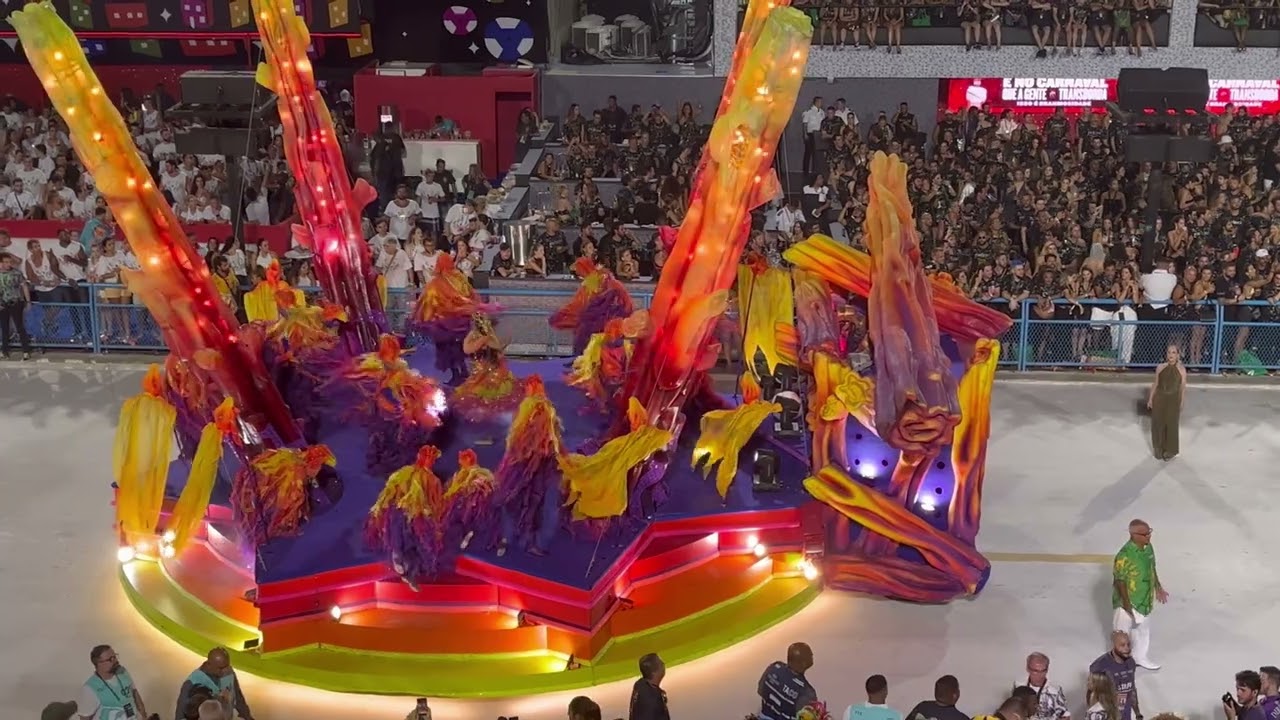 IMPERATRIZ LEOPOLDINENSE l DESFILE DAS CAMPEÃS