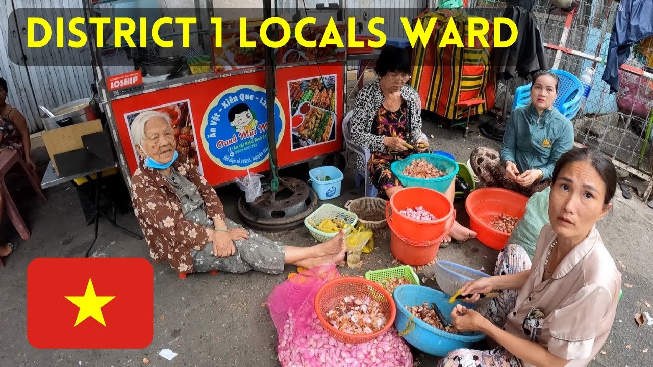 This is How The Locals Live In Ho Chi Minh City, District 1