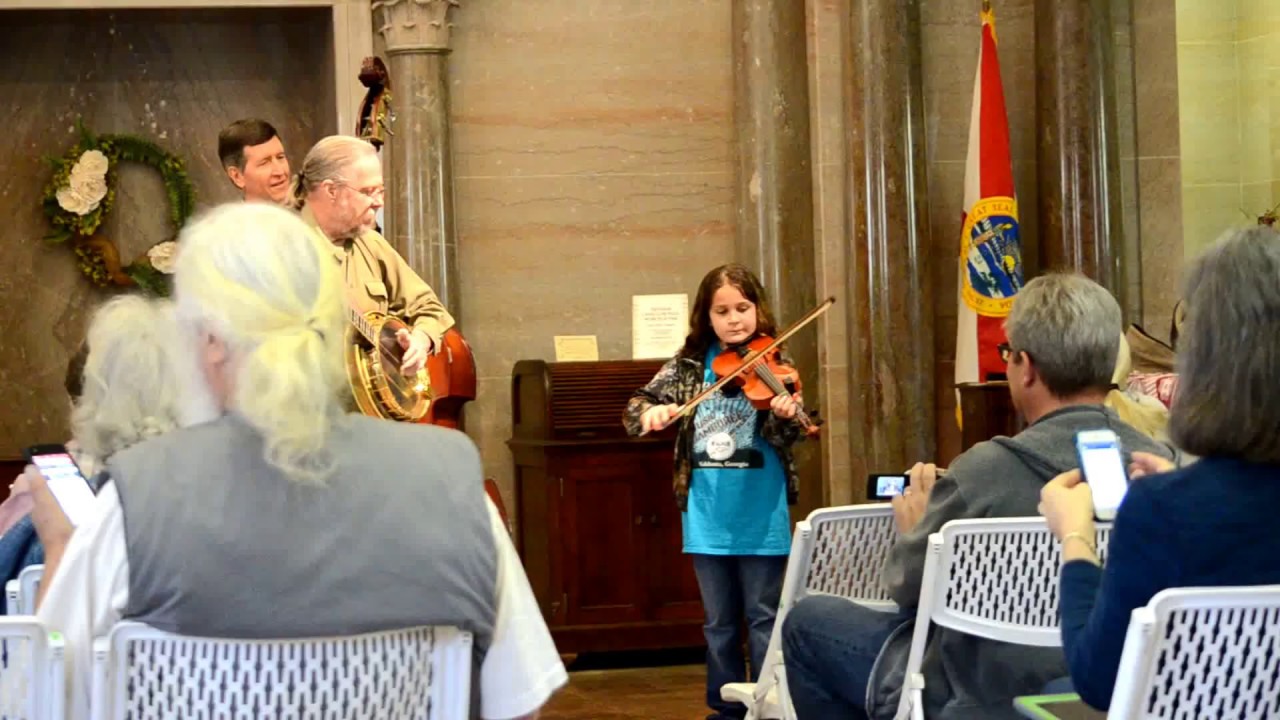 SONGFARMERS - Y'ALL COME TO SEE US