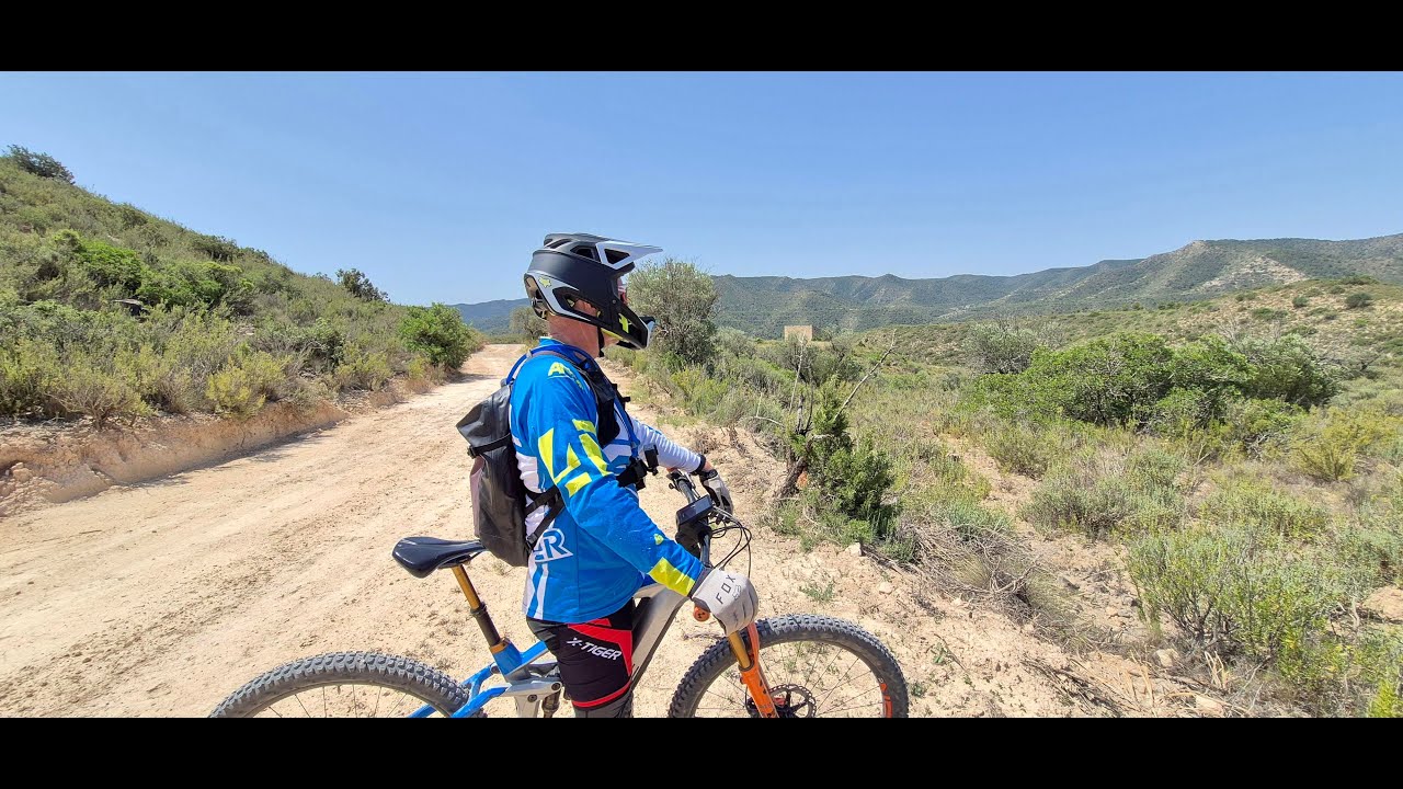 VTT en Espagne : Mequinenza - Entre Vergers, Ebro et Ch&acirc;teau Fort !