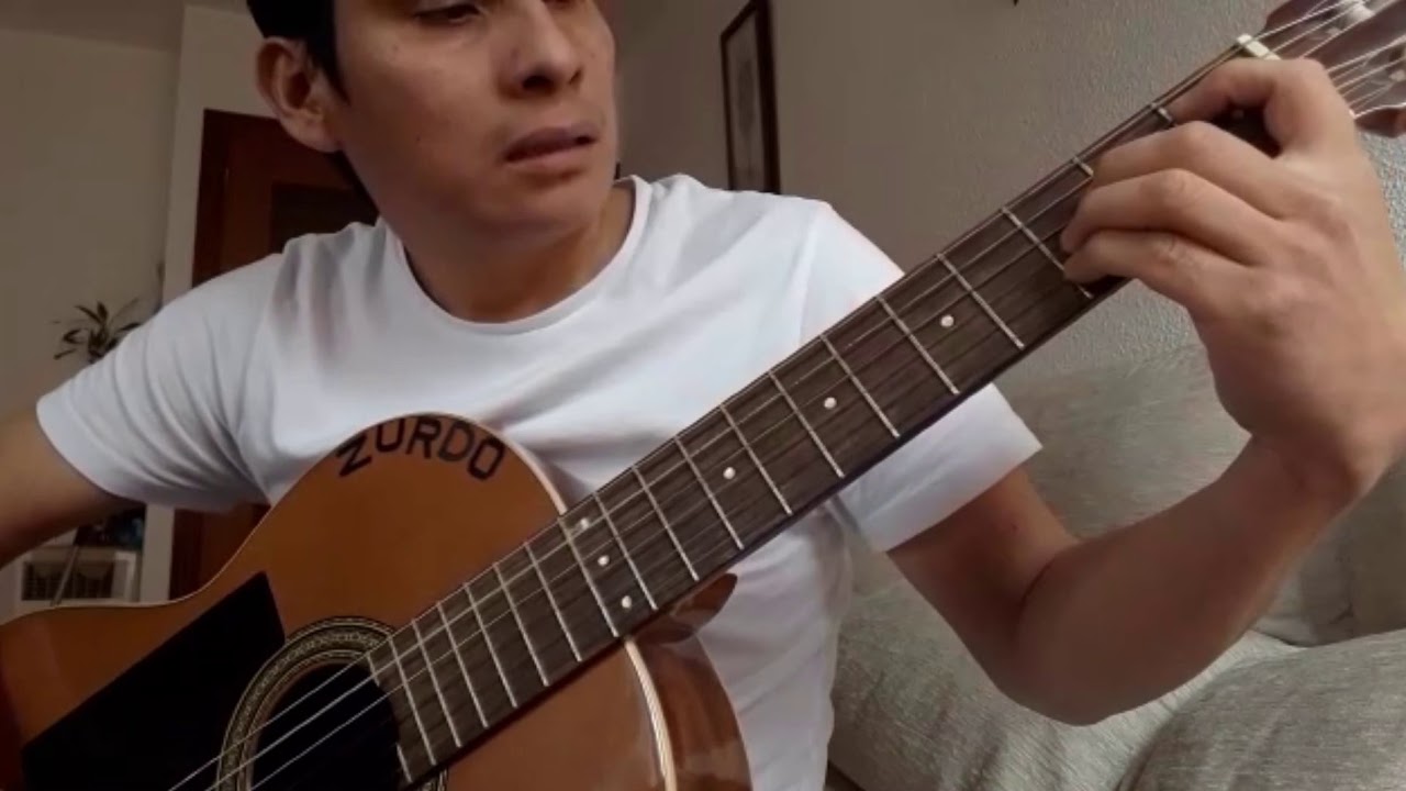 Idolatría tutorial guitarra.