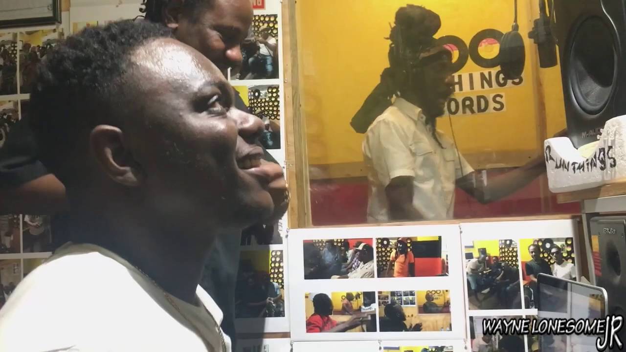 Sizzla - i am from a place where the guns them nuff Dubplate Style