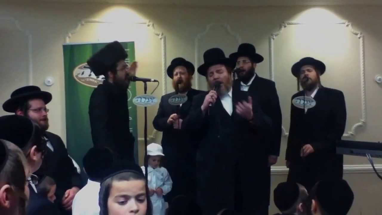 Composer pinky weber & the zimra choir performing in montreal