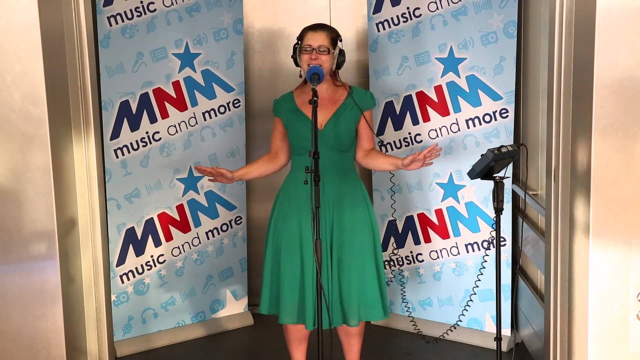 MNM: Liftconcert Elke Buyle - Laat het los