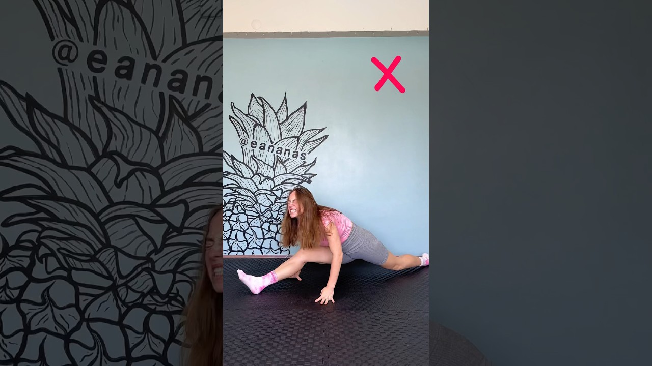 FRONT SPLIT🔥 Easy Peasy Tutorial👌🏻 #gymnast #howto #howtolearngymnastics #frontsplit #splits