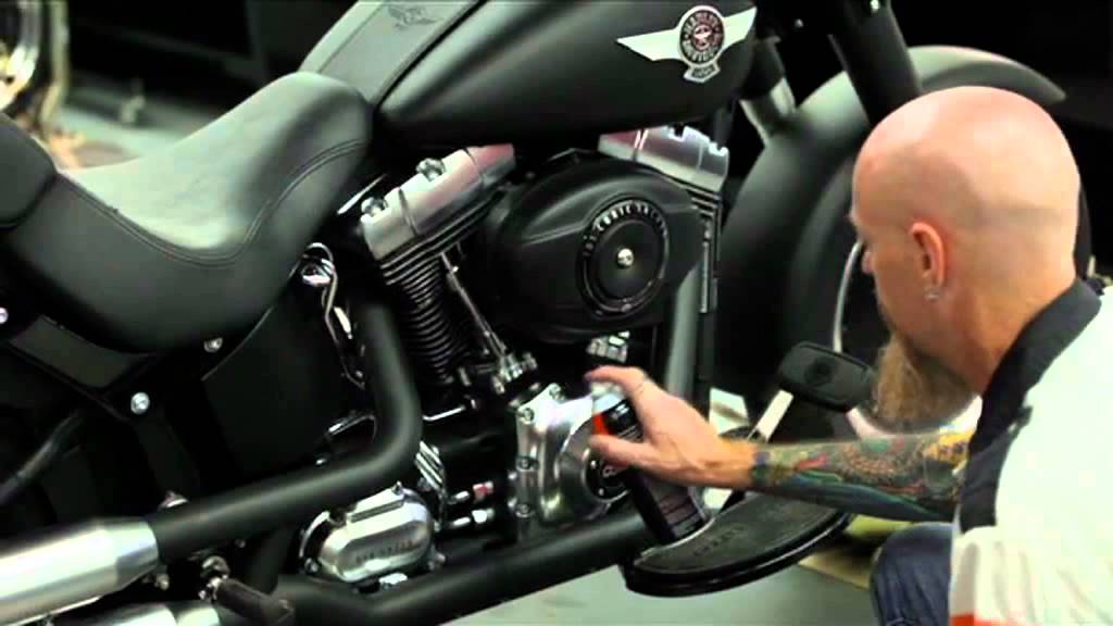 AMPS.co.nz - Harley-Davidson Surface Care Pt 4 of 6 Denim Paint