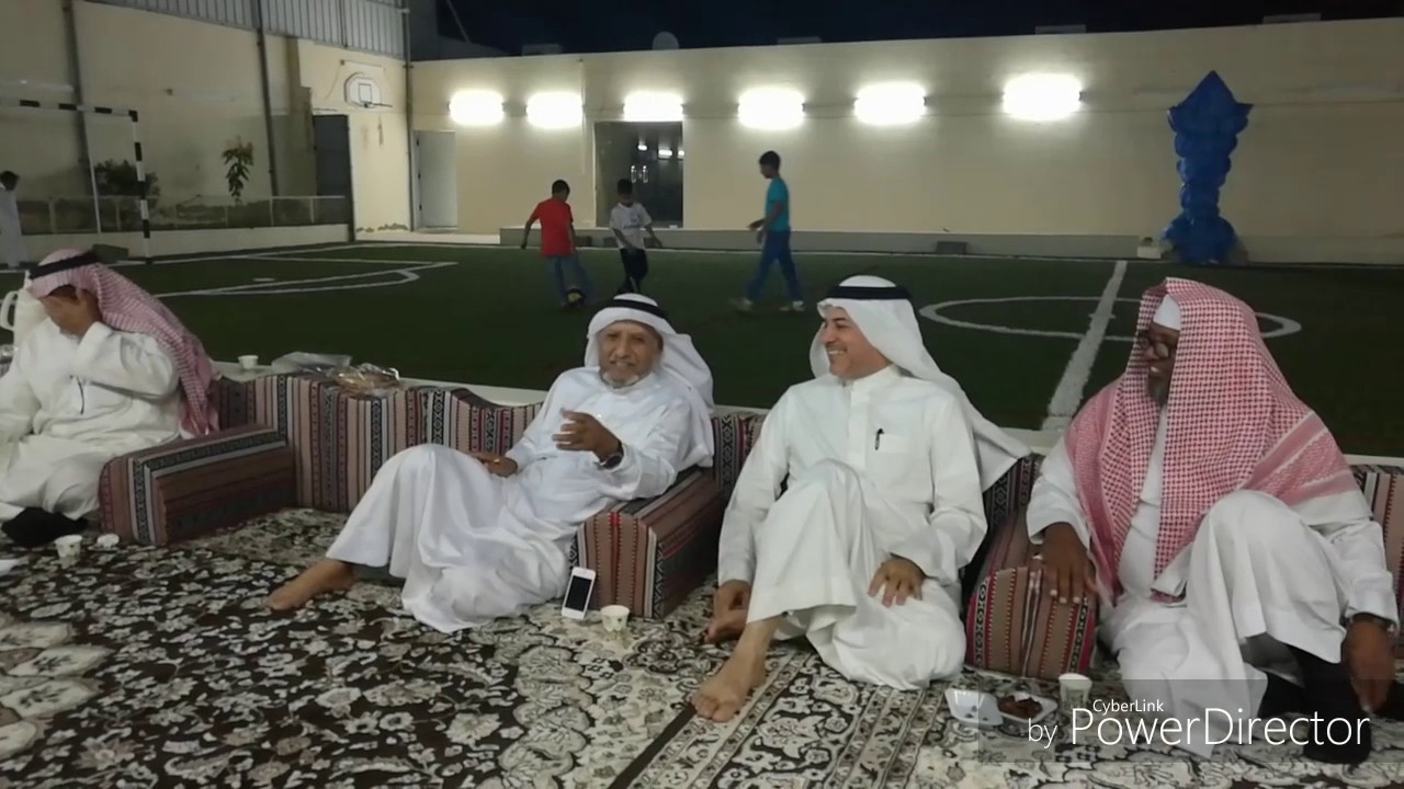 اجتماع آل خاجه والجبور  بام القرى في شعبان 1438 وتكريم الاستاذ احمد بن سعيد وفقه الله
