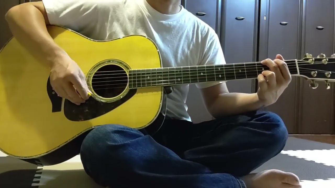 YAMAHA LL16D VS S.YAIRI YD-42