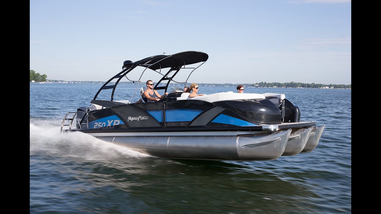 Godfrey Pontoon Boats | Aqua Patio 250 Express | Rough and Salt Water Pontoons