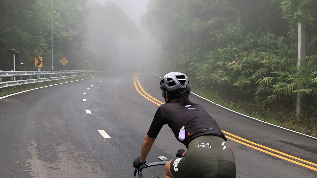 ปั่นลงจากหน้าวัดดอยสุเทพ - ตีนดอย ใช้เวลากี่นาที ?