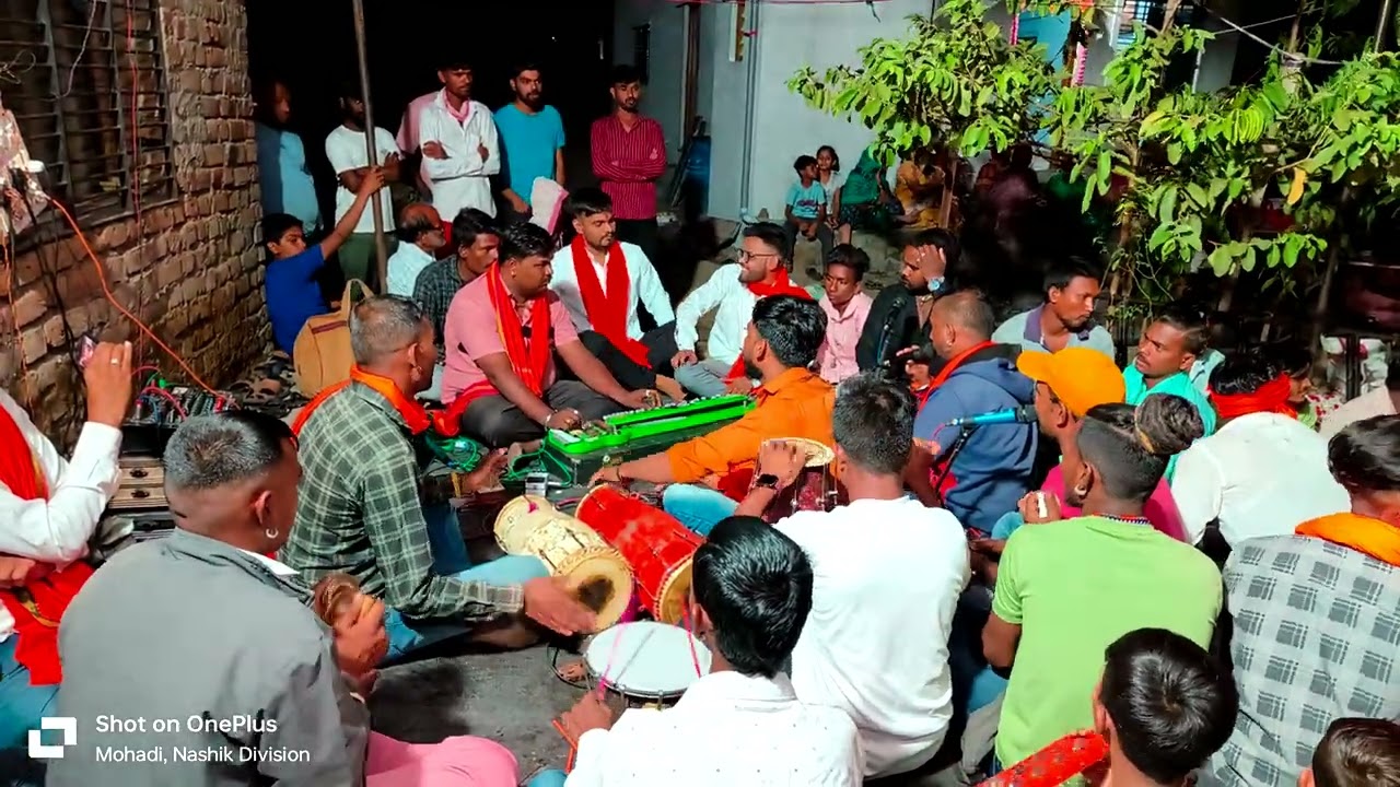 शाहीर विशाल भाऊ चारोस्कर याच्या सोबत D. J. Sonu Monu जोरात यडामाय गीत,,
