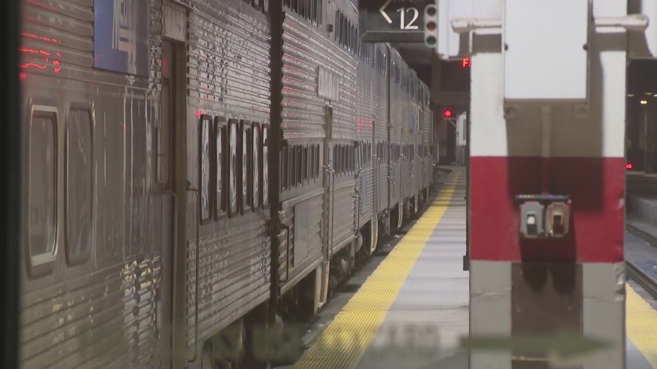 Frigid cold conditions impacting Metra trains