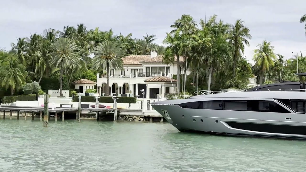 Paseo en Barco Casa de Famosos Miami Beach #miami #miamibeach #southbeach #oceandrive #beach