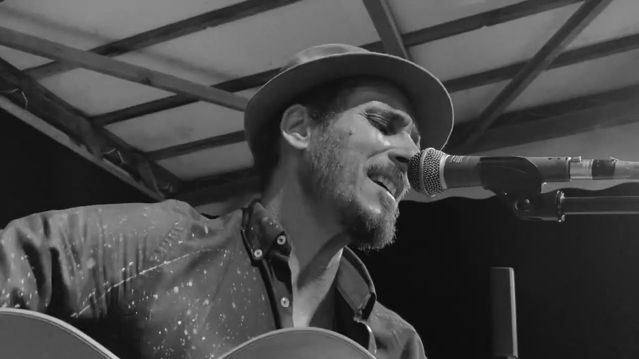 Anthony Mazeres Groovy covers Teaser 2