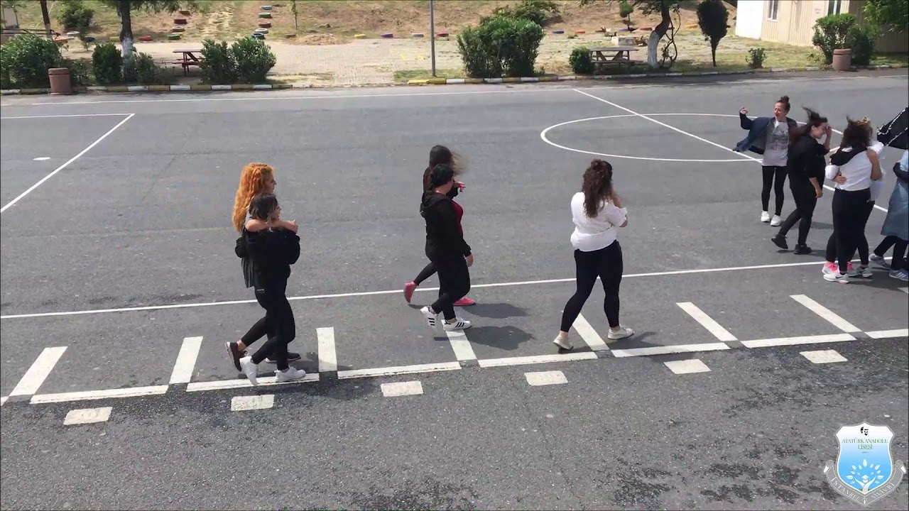 Silivri Atatürk Anadolu Lisesi 12. Sınıf Öğrencilerimize Sürpriz Son Yazılı