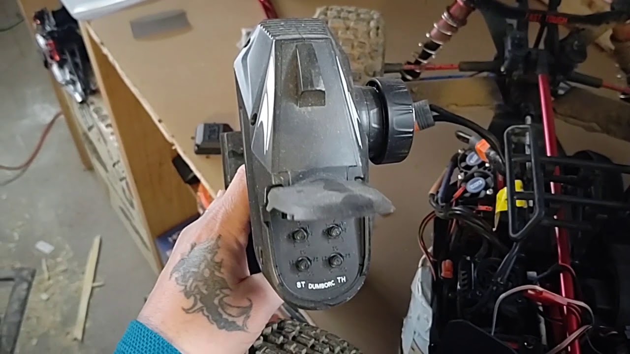 Arrma Kraton 6s v5/v4 servo change/install how to video