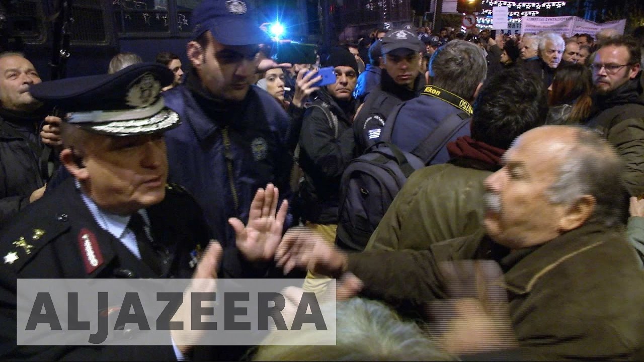Anger swells in Greece over pension payout