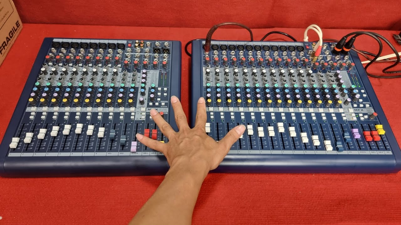 MIXER Soundcraft MFX12/2 và MFX8/2 Dùng Sự Kiện tốt giá chỉ như con Vang thôi: ĐTZALO 0988708418