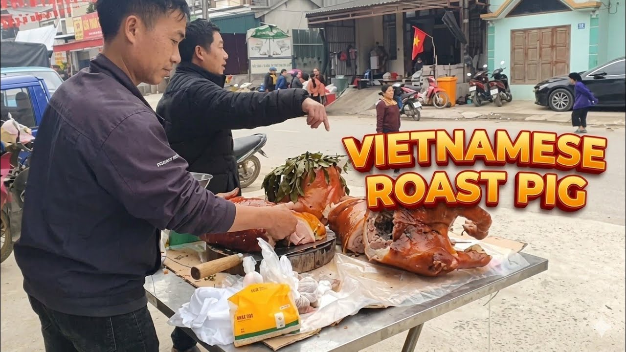 The delicious food at the Van Quan Market Festival in Lang Son, Vietnam. 