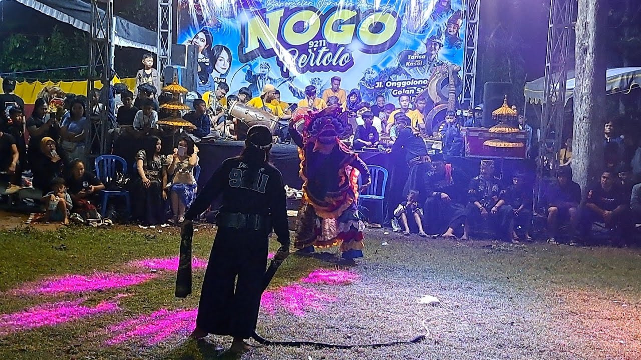 SOLAH APIK SIMO BARONG NOGO PERTOLO Di DESA GOLAN