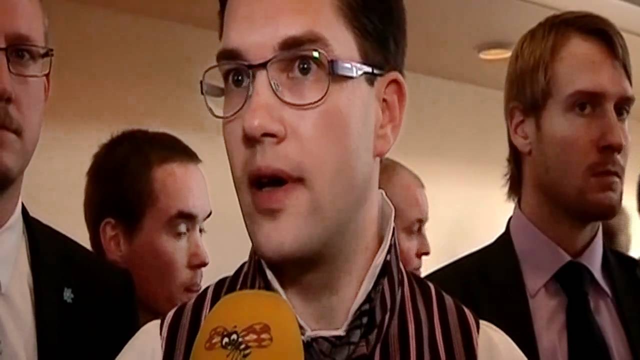 Jimmie Åkesson ber Kungen om ursäkt
