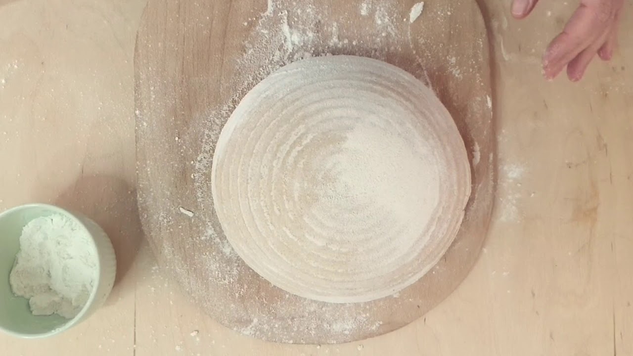 TAGLI E DECORAZIONI DEL PANE - Come lavorare il pane prima di infornarlo. I segreti di Antonella