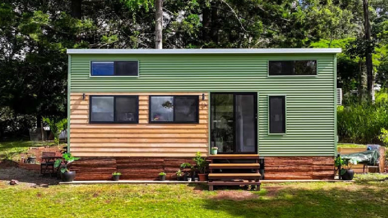 Incredibly Stunning Tiny House For Her and Her Daughter!