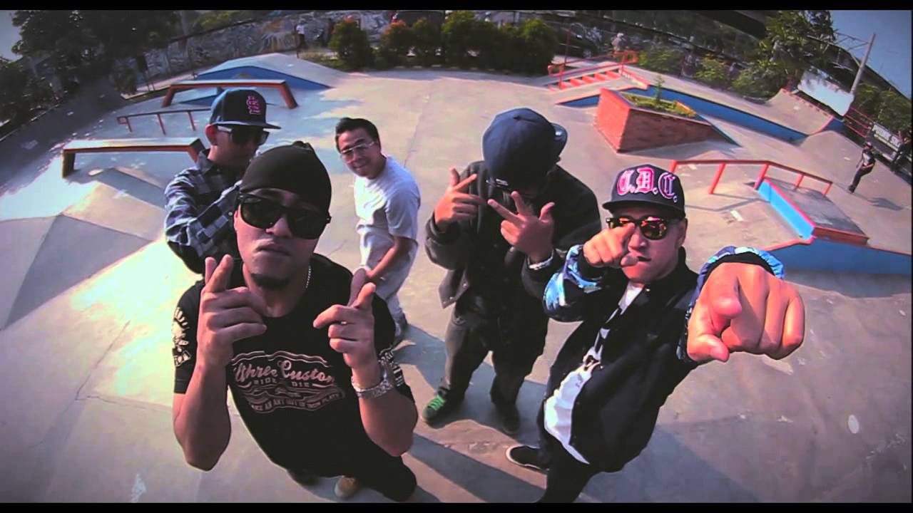 Wizzow & Della MC - Bow Down (feat. Arvisco, MASGIB, & Liquidsilva) [Official Music Video]