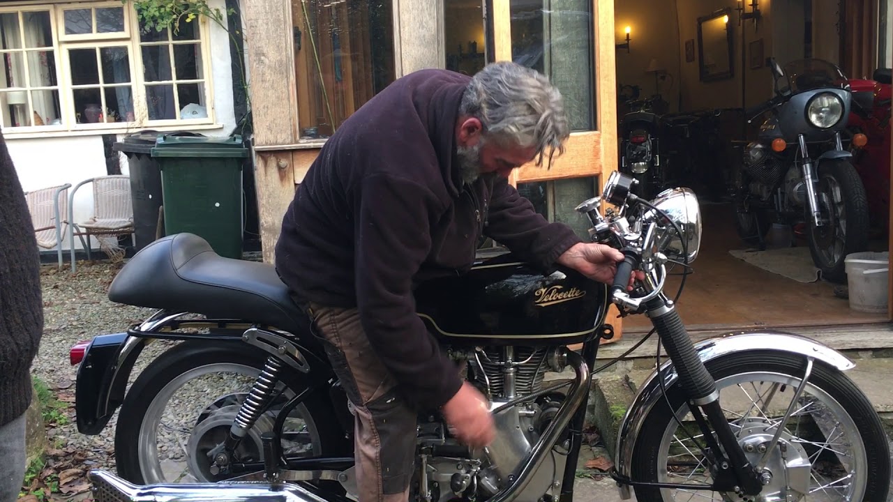 Velocette Venom starting procedure with the help of a Jack Russell