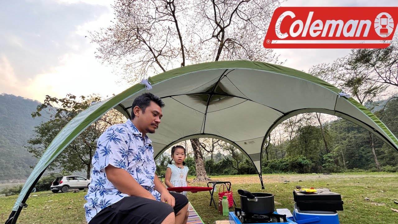 Coleman Event shelter