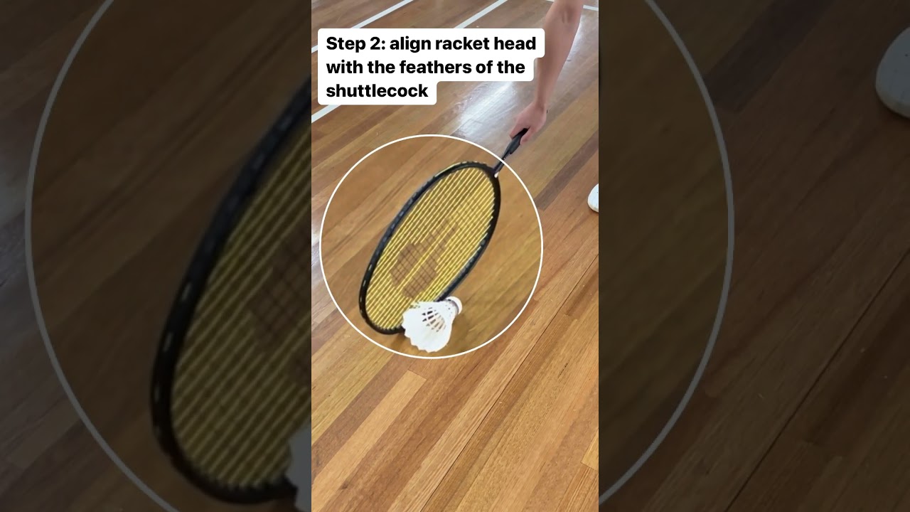 Pickup the shuttle like a PRO 🏸💪 #badmintonpro #badmintontip #badmintonaddict