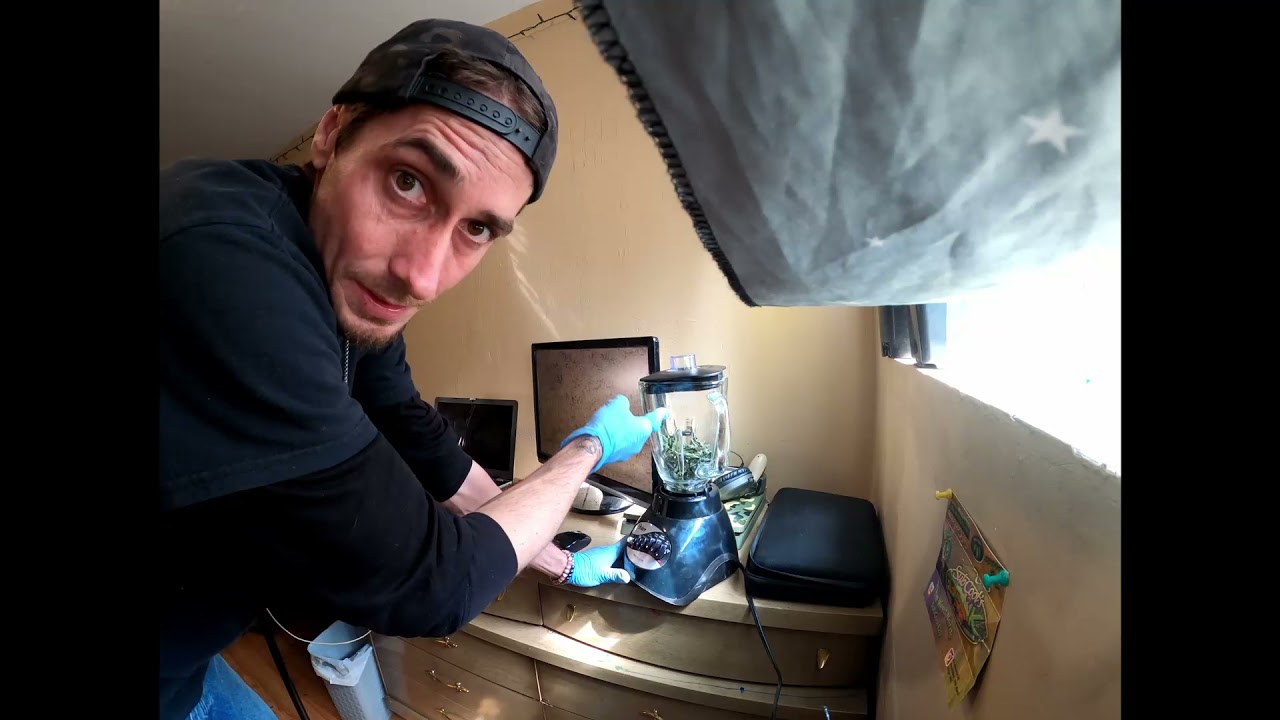 How to make low grade Kief with Cannabis leaves AKA(Milking the leaf)