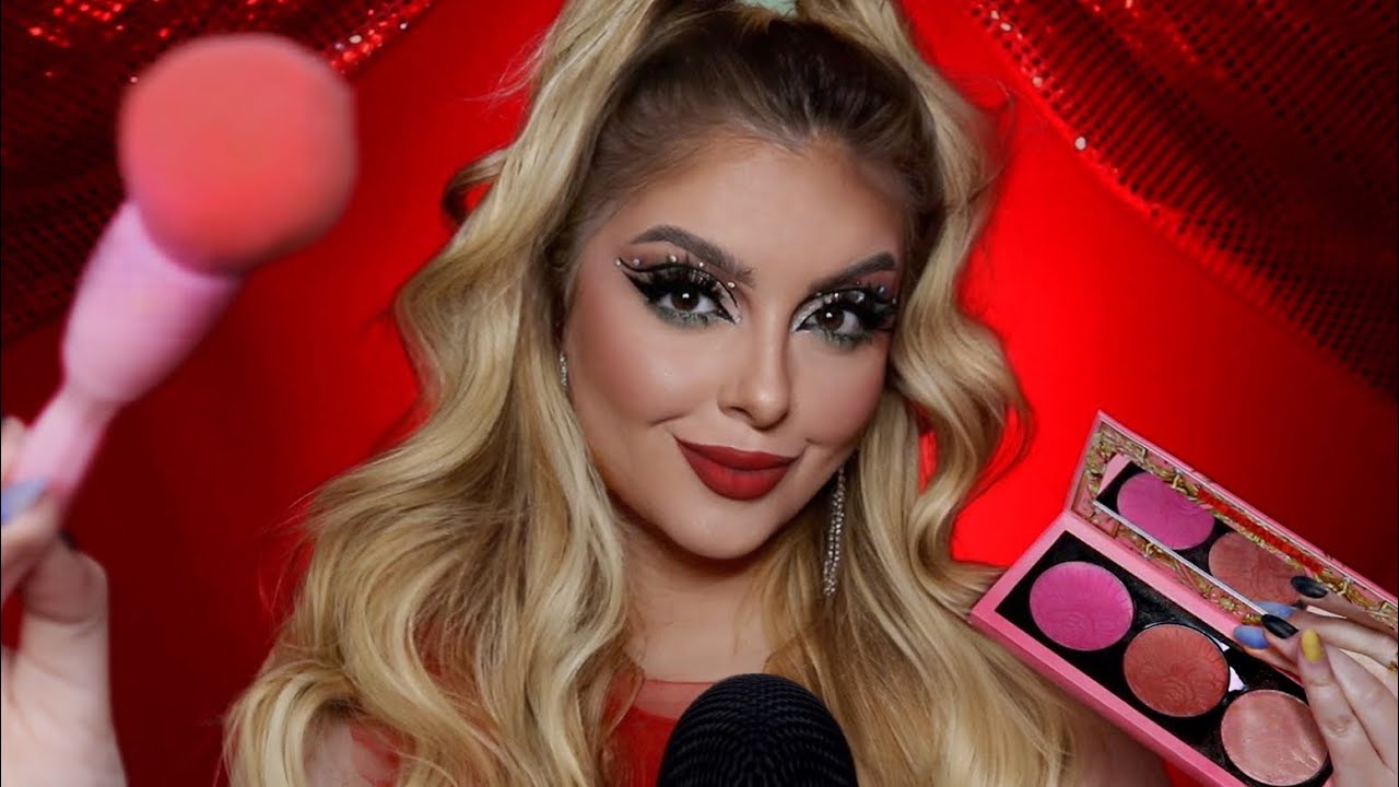 ASMR 2 minutes makeup roleplay | ASMR TE MAQUIANDO EM 2 MINUTOS!