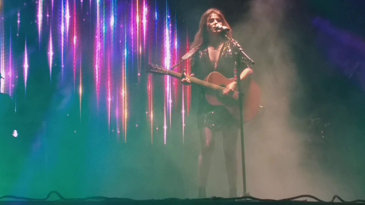 Paula Fernandes - Fingindo Paixão