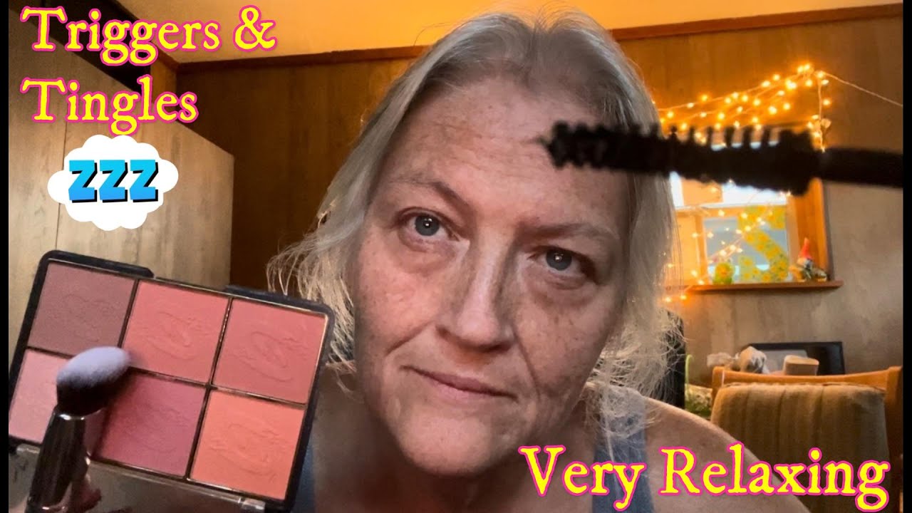 ASMR/Very RELAXING .. Your Makeup for a party💤💤