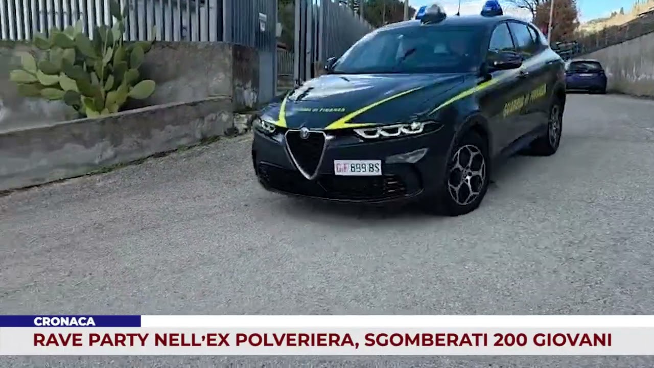 CRONACA. RAVE PARTY NELL’EX POLVERIERA, SGOMBERATI 200 GIOVANI