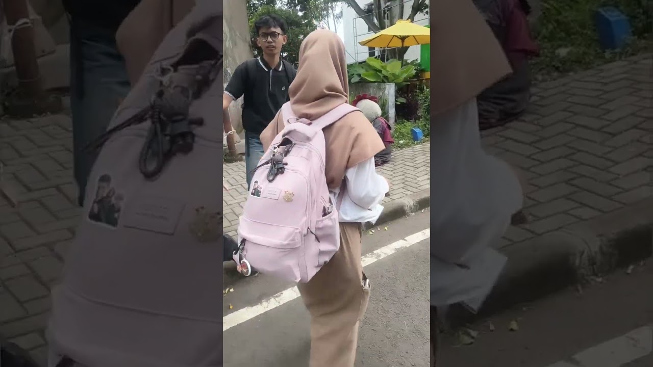 Temenin Kakak Cek Timbangan Badan Sebelum Besok Tanding Taekwondo Di Gedung UPI Bandung