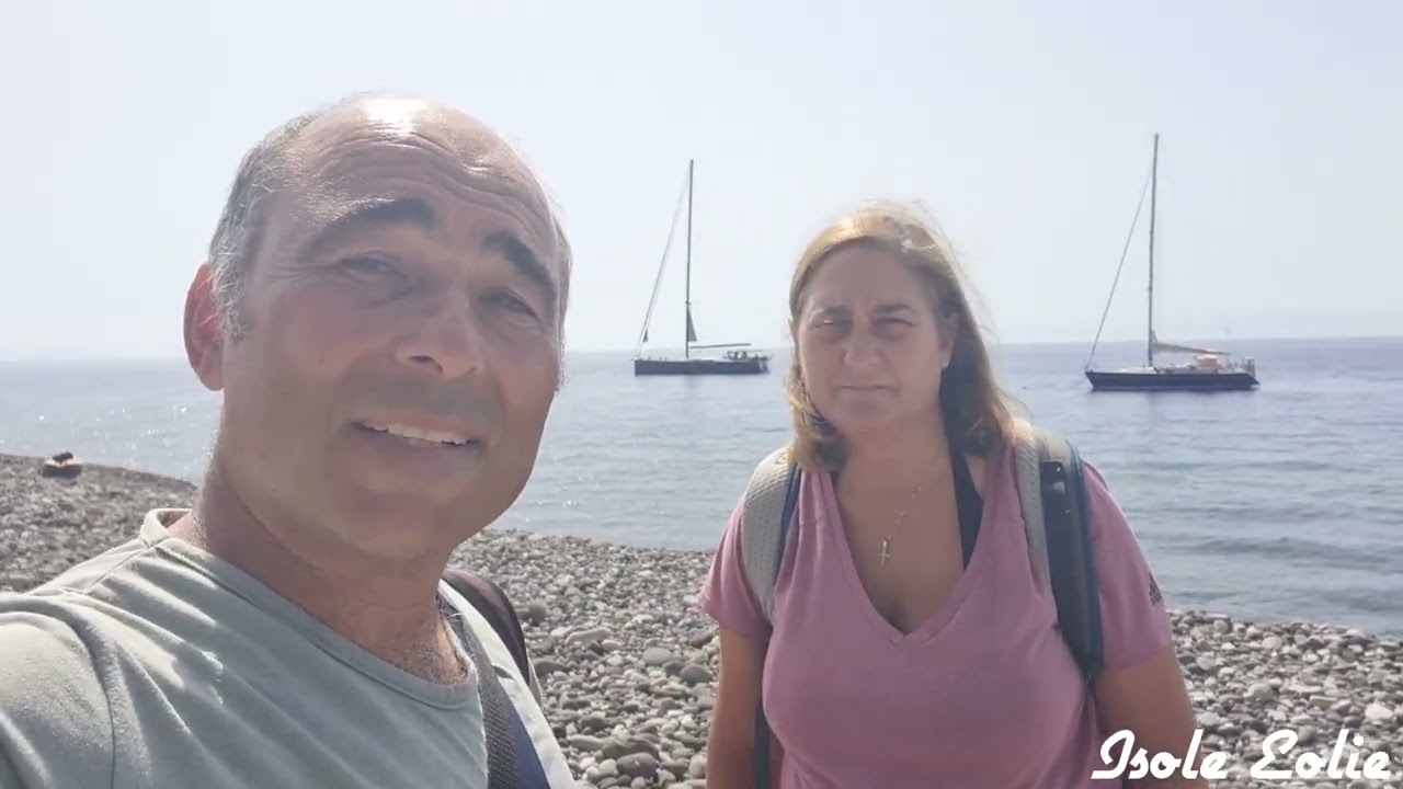 Isola di Alicudi arcipelago isole Eolie questa isola è avvolta veramente da un atmosfera magica 💯💯💯
