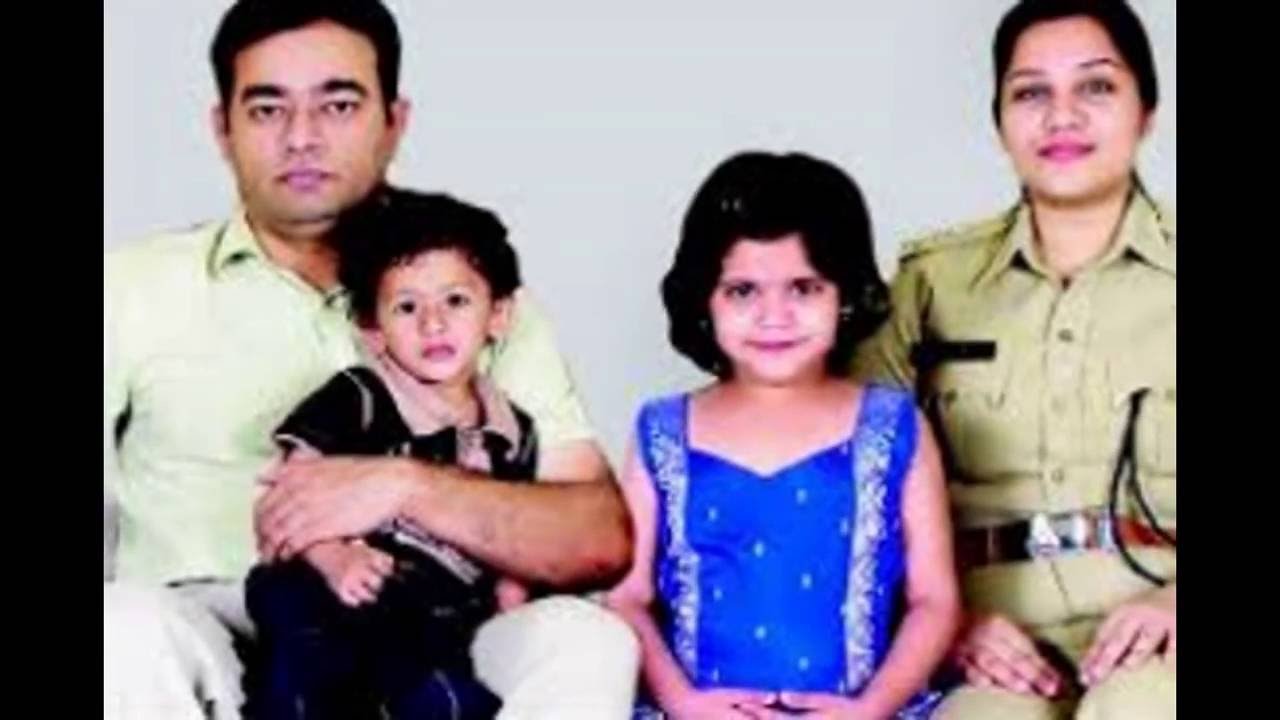 D Roopa IPS