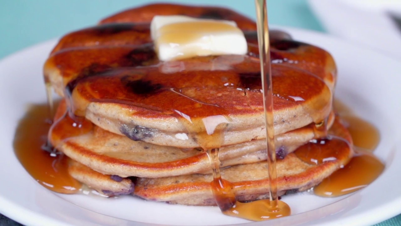 QUEST: Blueberry PROTEIN Pancakes
