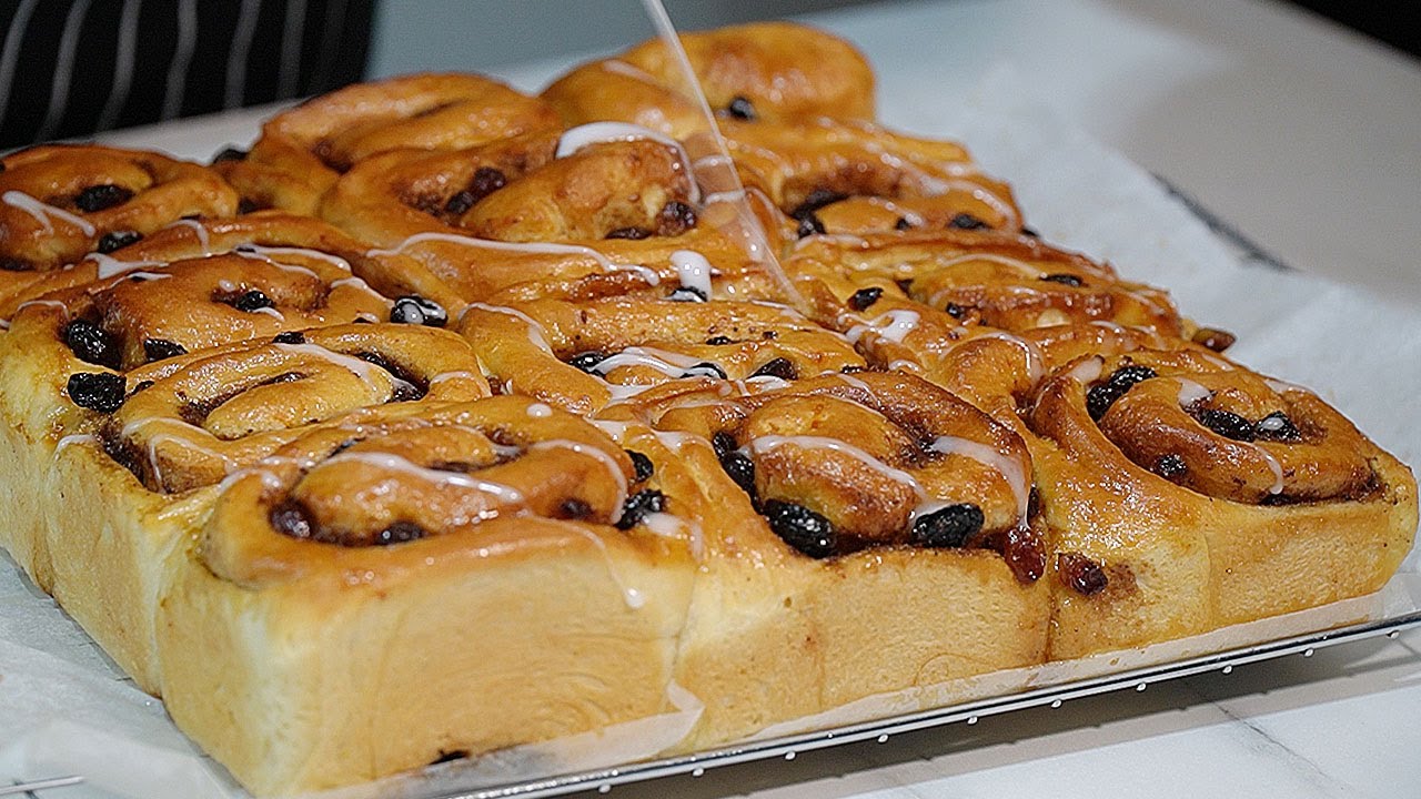 CHELSEA Buns: The ORIGINAL Cinnamon Roll