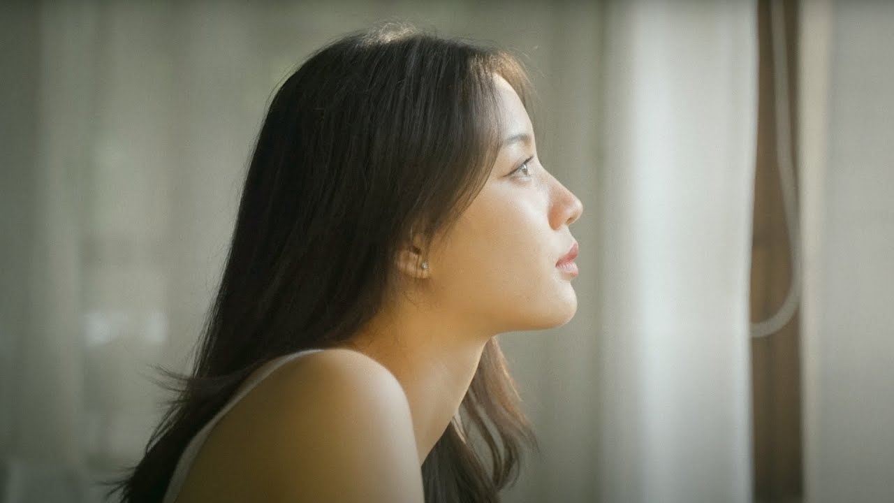 Moving and Cut - ไม่ใกล้เคียงฉันเลย [Official Music Video]
