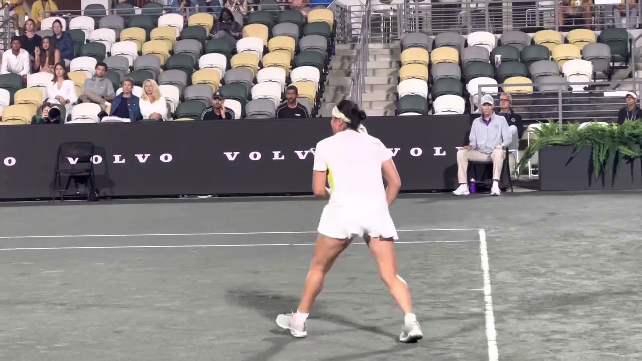 Ons Jabeur | Court Level (2023 Charleston Open)