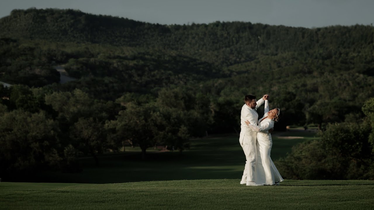 Barton Creek Wedding Austin Texas Wedding Videographer Black & White Coco Chanel Inspired | Super 8