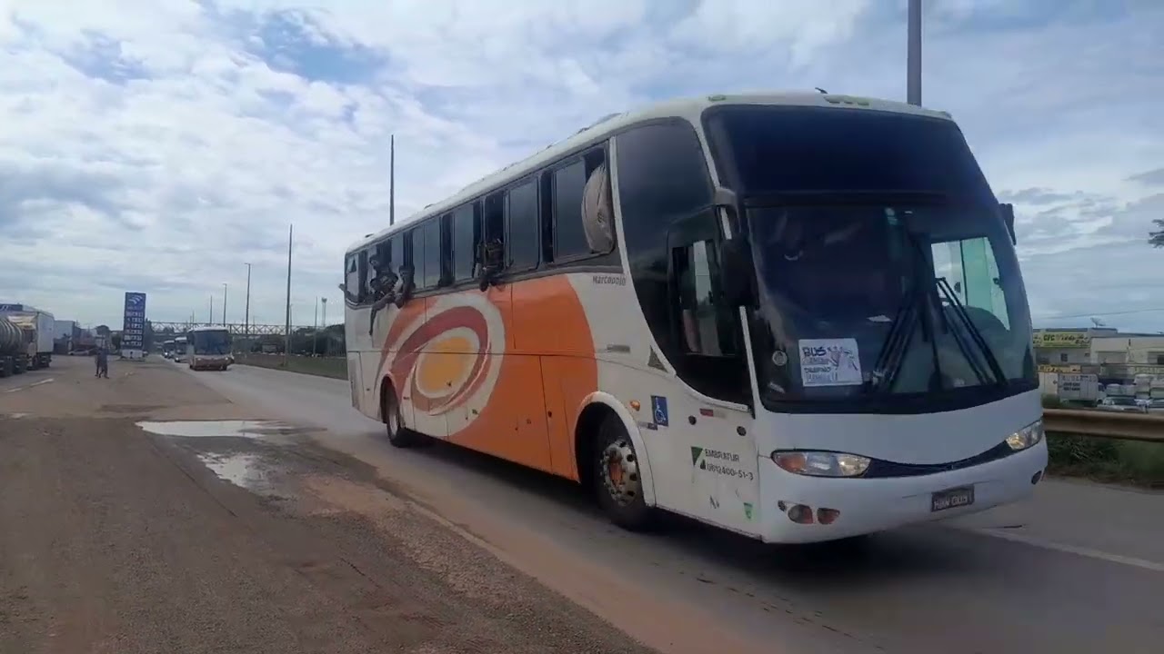Comboio das organizadas do Corinthians destino a Brasília. #FinalDaSuperCopaRei.